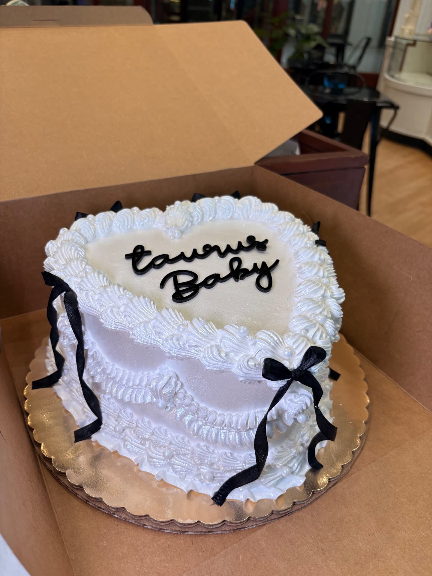 Birthdays cake 25