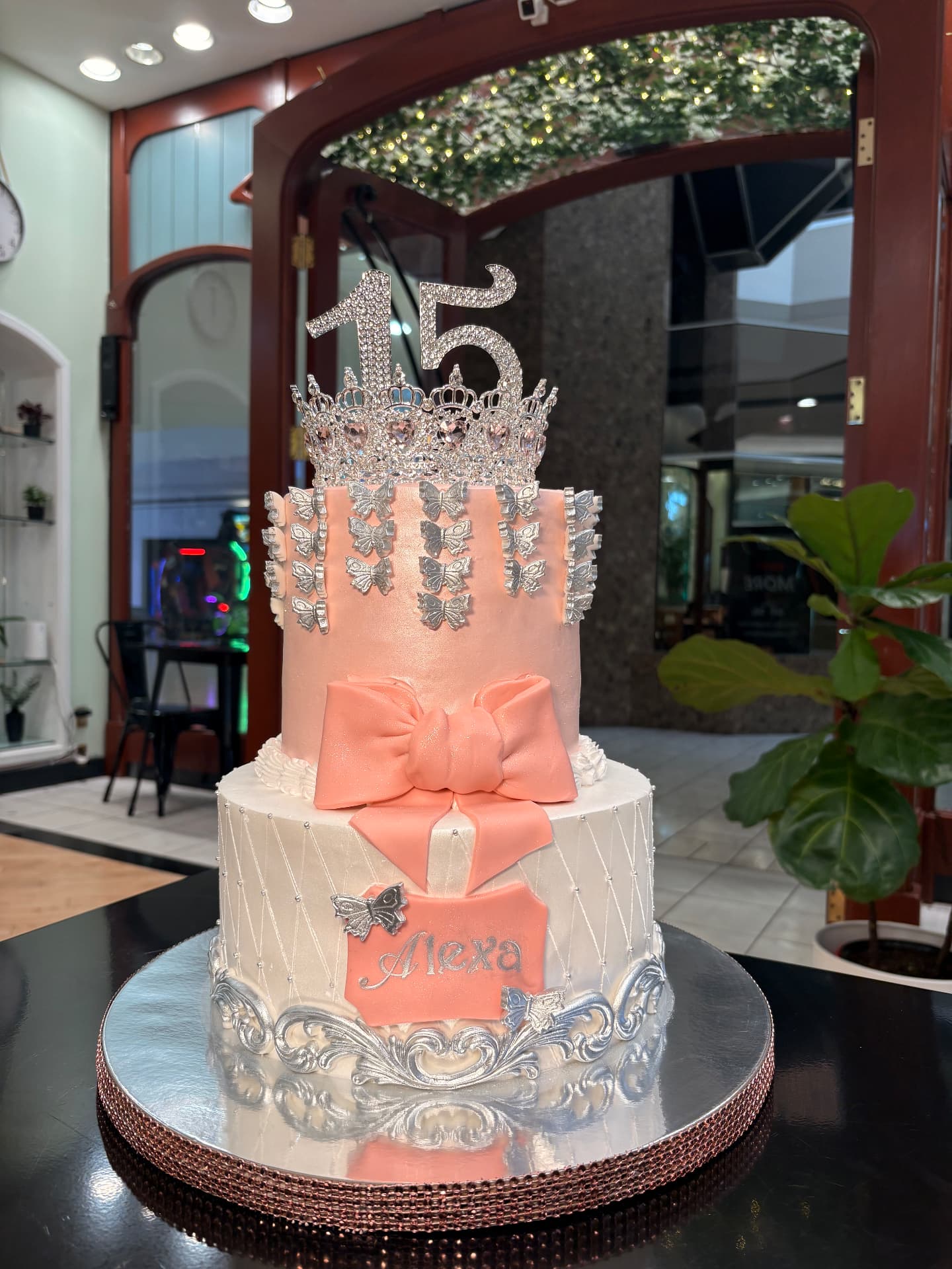 Quinceañeras cake 4