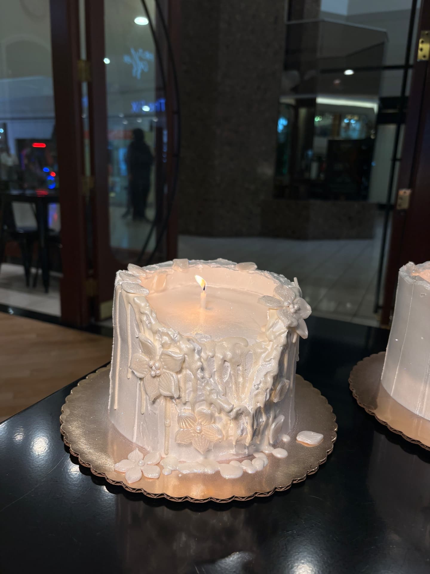 Birthdays cake 30